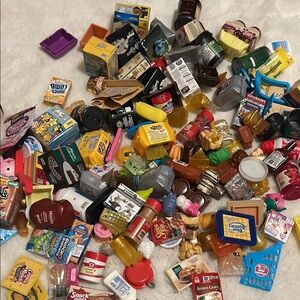 Shopkins Miniature Grocery Set - Multicolor